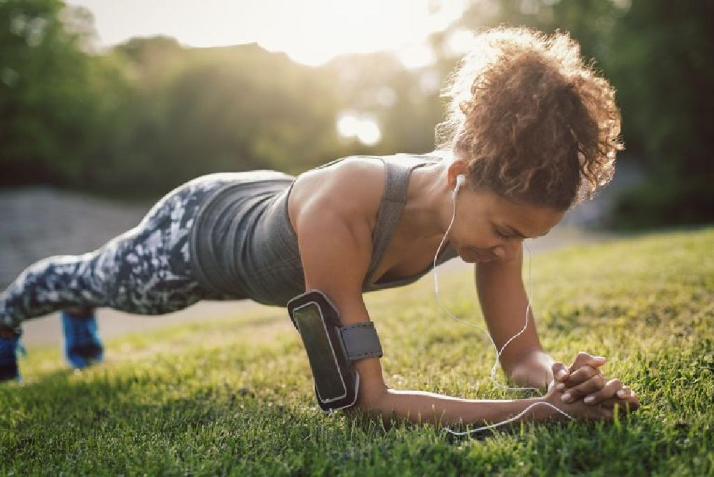 Các bài tập plank giảm mỡ bụng